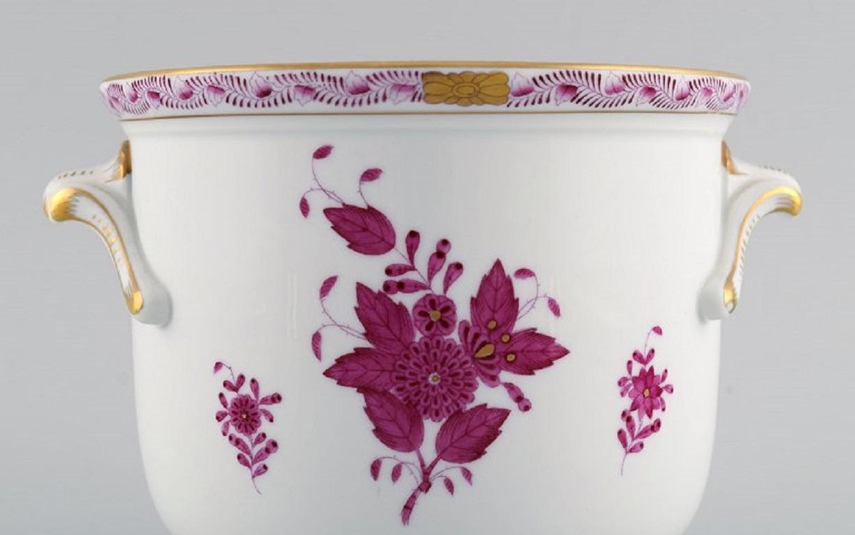 Hand-Painted Herend Chinese Bouquet Raspberry. Two wine coolers in hand-painted porcelain. For Sale