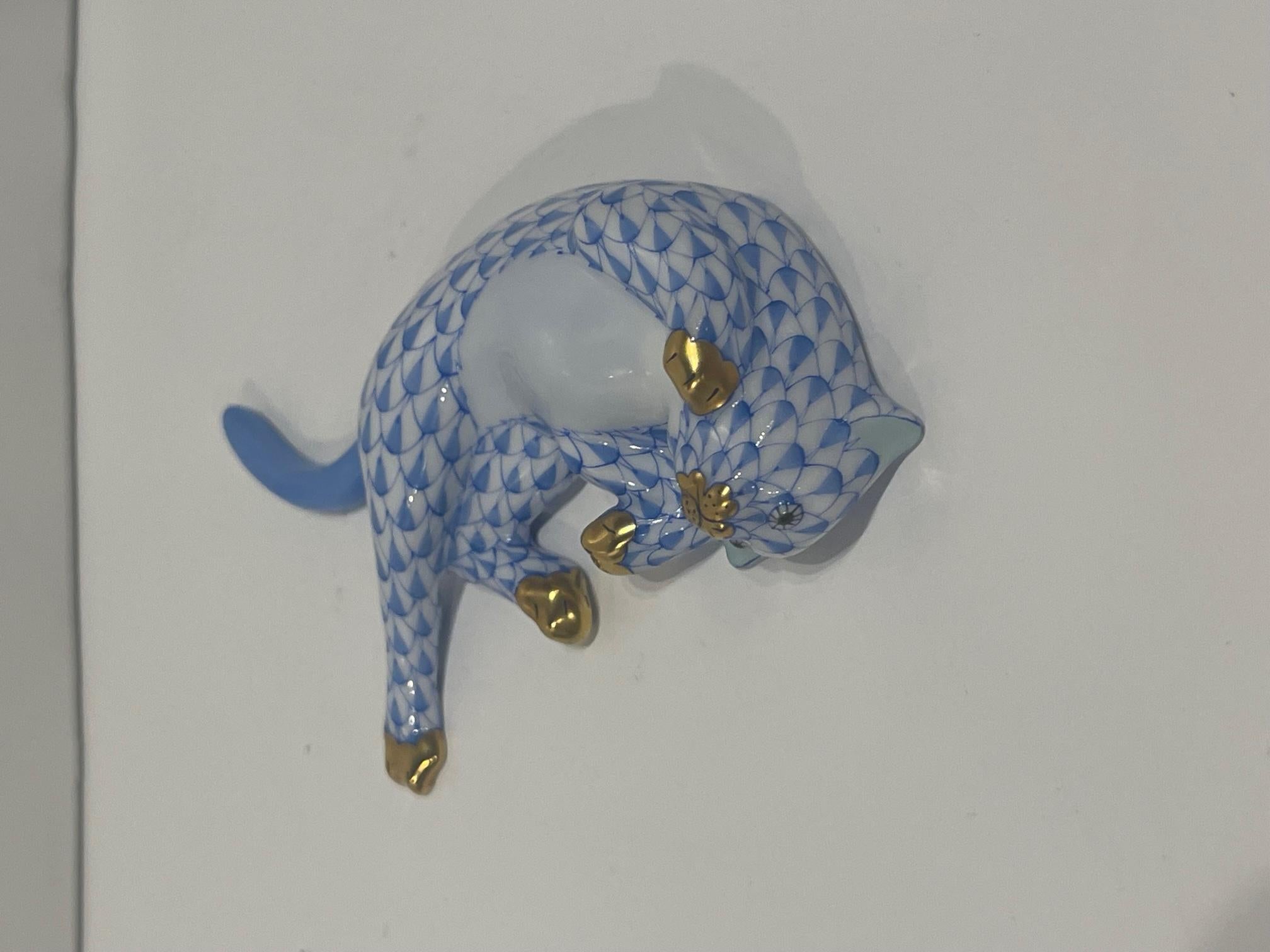 Hungarian Herend Figure Blue and White of a Cat Stretching, 20th Century For Sale