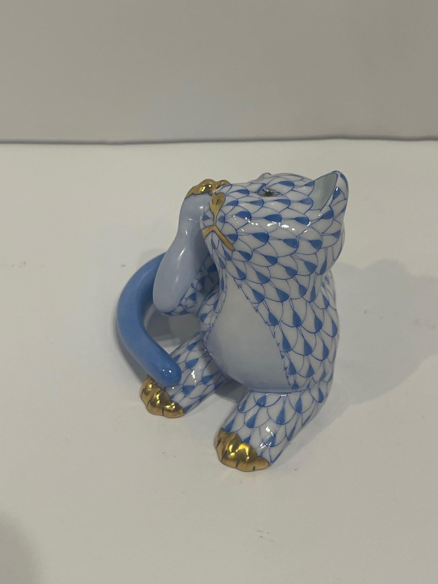 Herend Figure of a Blue and White Cat Scratching its Ear, 20th Century 4