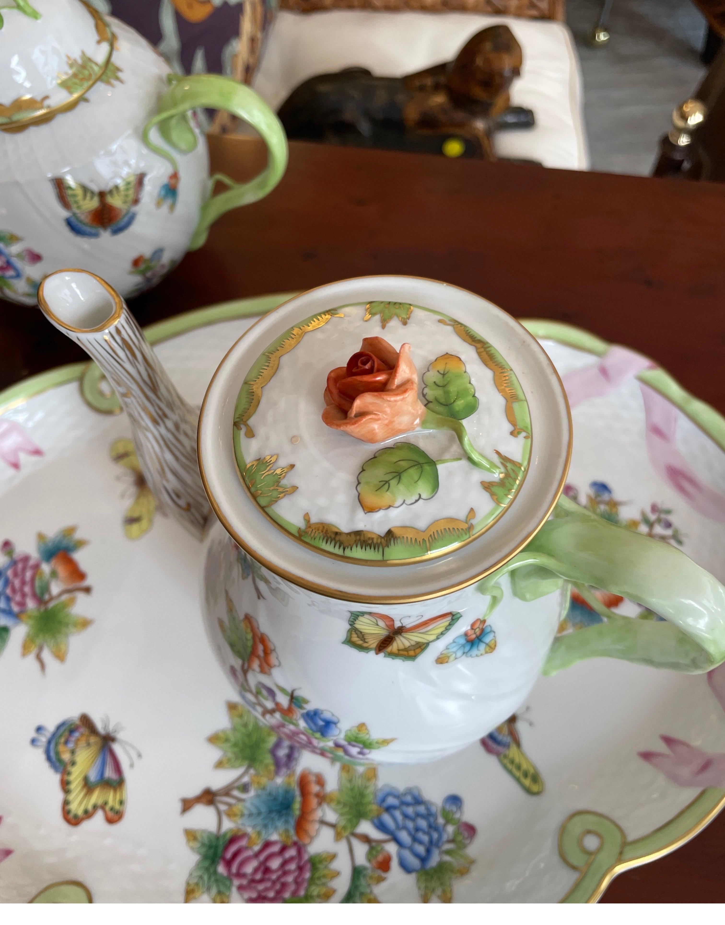20th Century Herend Five Piece Queen Victoria Coffee, Tea, Creamer, Sugar Bowl & Tray Set