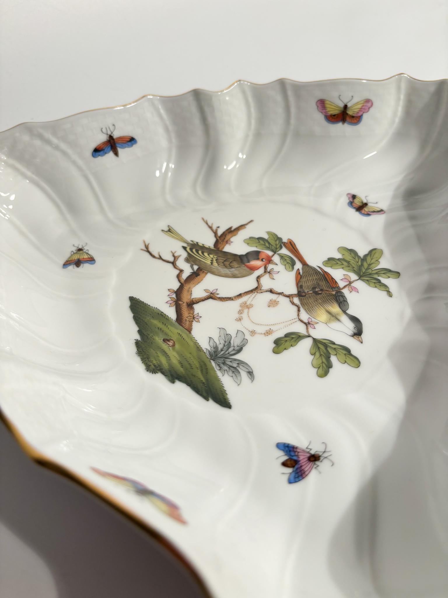 Herend Hand-Painted Porcelain Centerpiece from the 1950s 3