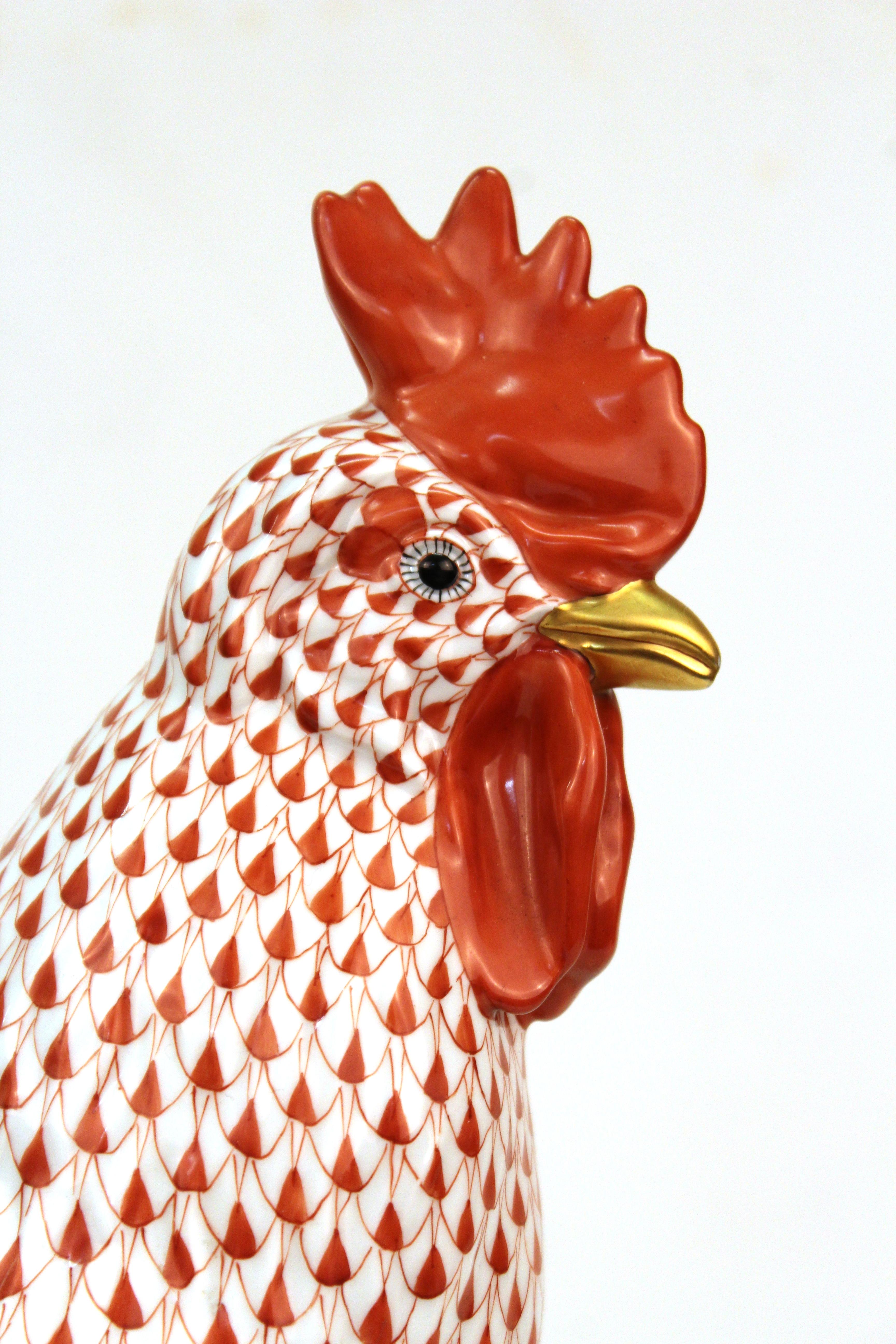 Herend Hand Painted Porcelain Rooster Sculpture In Good Condition In New York, NY
