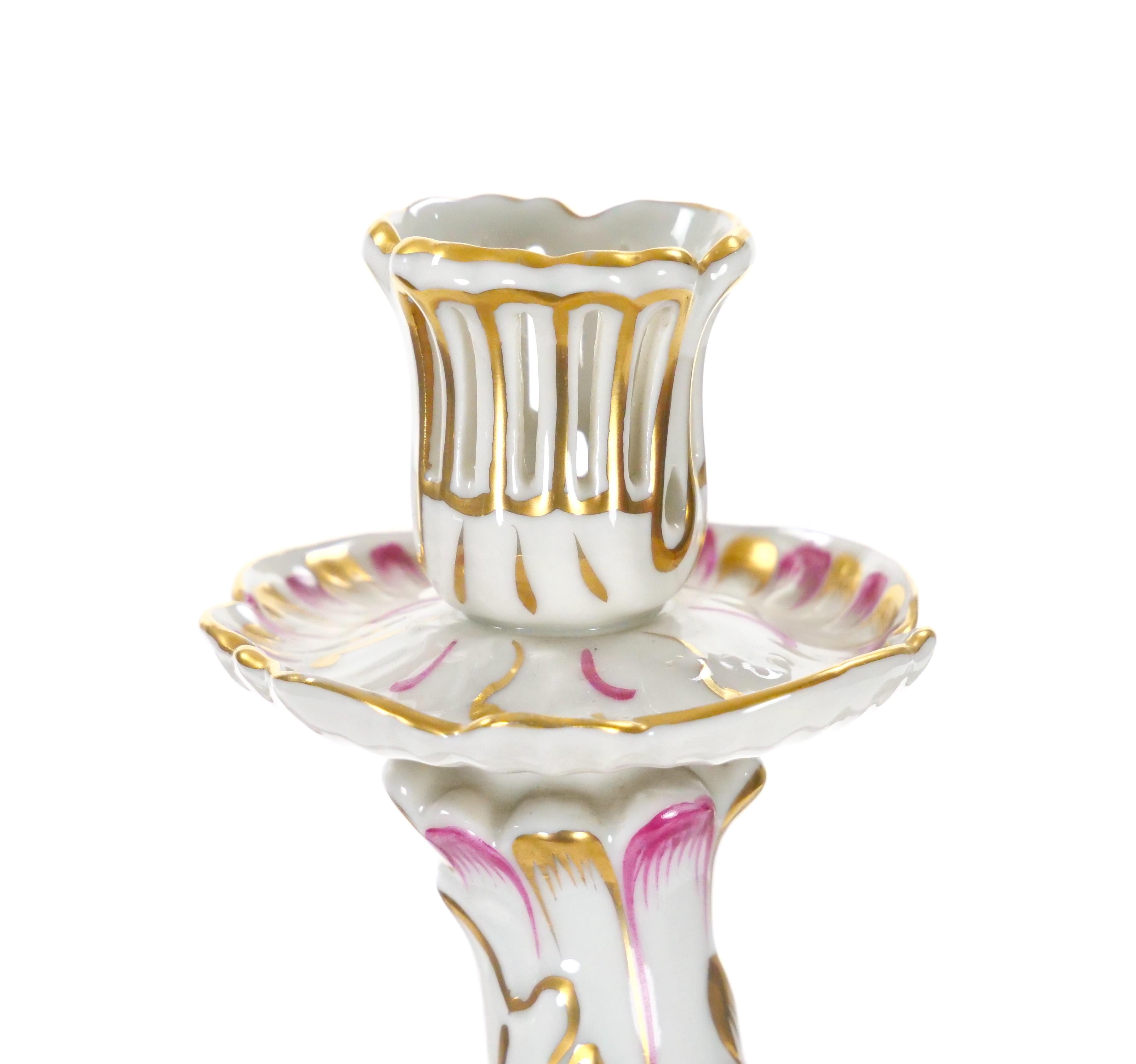Herend, candélabre de table hongrois à cinq bras peint et décoré à la main et doré en vente 2