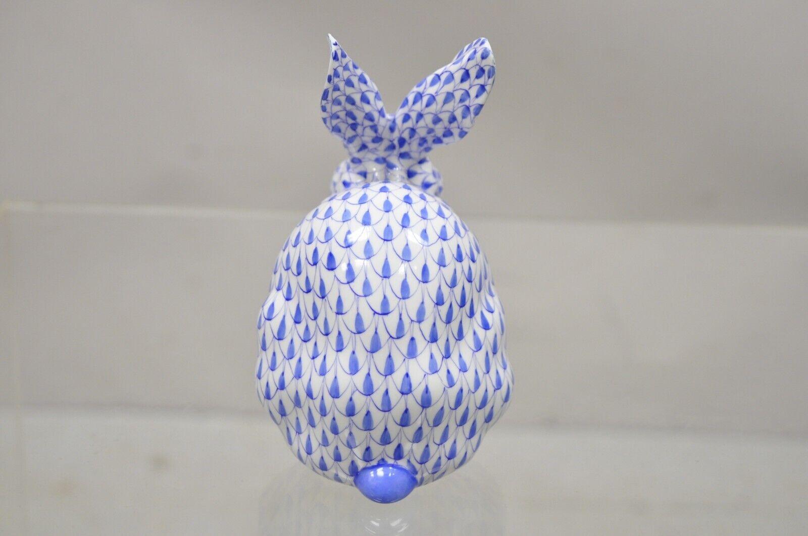 Herend Hungary 15305 Blue White Fishnet Porcelain Bunny Rabbit Sitting Figurine 1