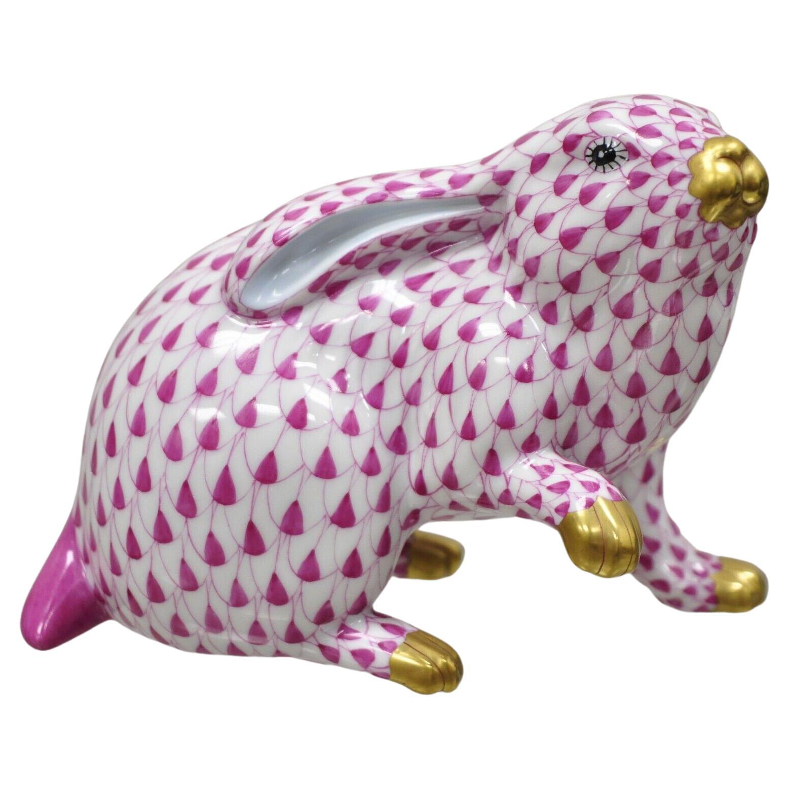 Herend Hungary 5335 Raspberry Fishnet Porcelain Bunny Rabbit Sitting Figurine