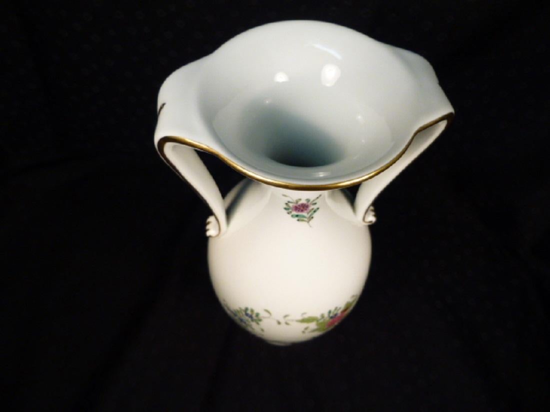 Japonisme Herend Hungary Amphora Porcelain Vase Hand-Painted For Sale