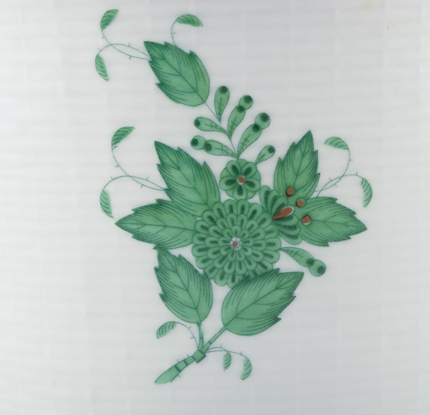 Ungherese Herend, Ungheria. Bouquet cinese Apponyi Greene & Greene, vaso di champagne/fioriera. in vendita