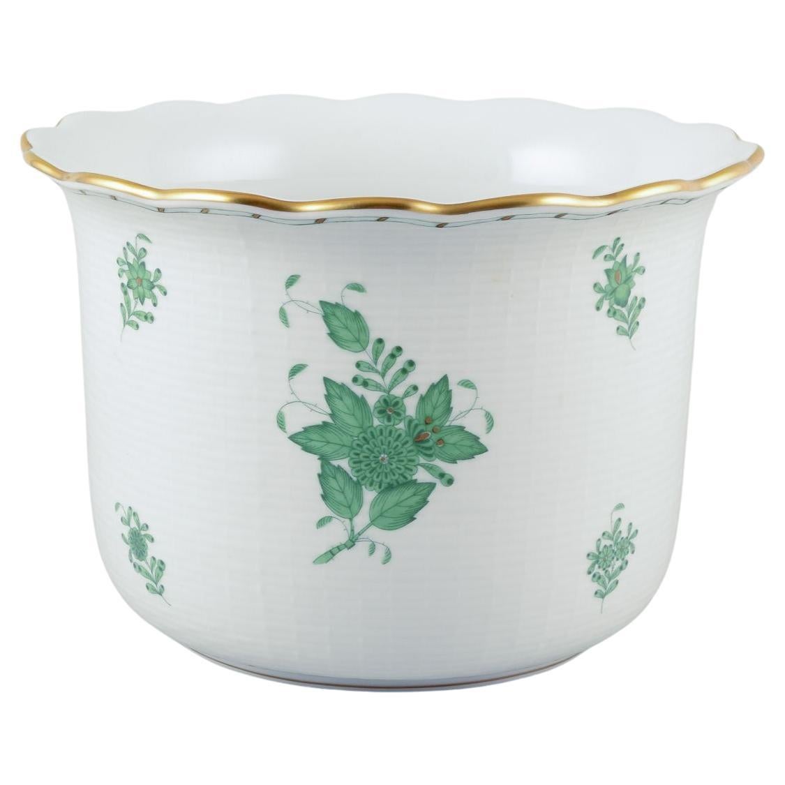 Herend, Ungheria. Bouquet cinese Apponyi Greene & Greene, vaso di champagne/fioriera.