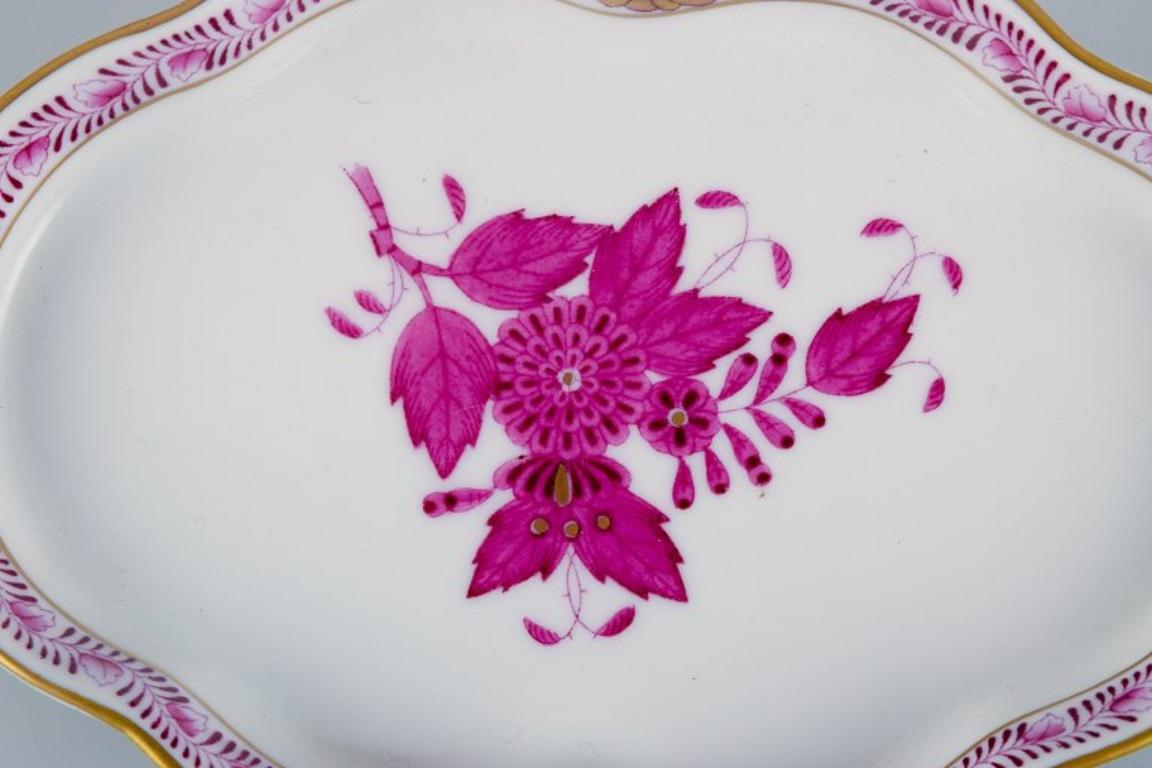 Hungarian Herend, Hungary, Chinese Bouquet Raspberry, mussel-shaped bowl and small dish. For Sale