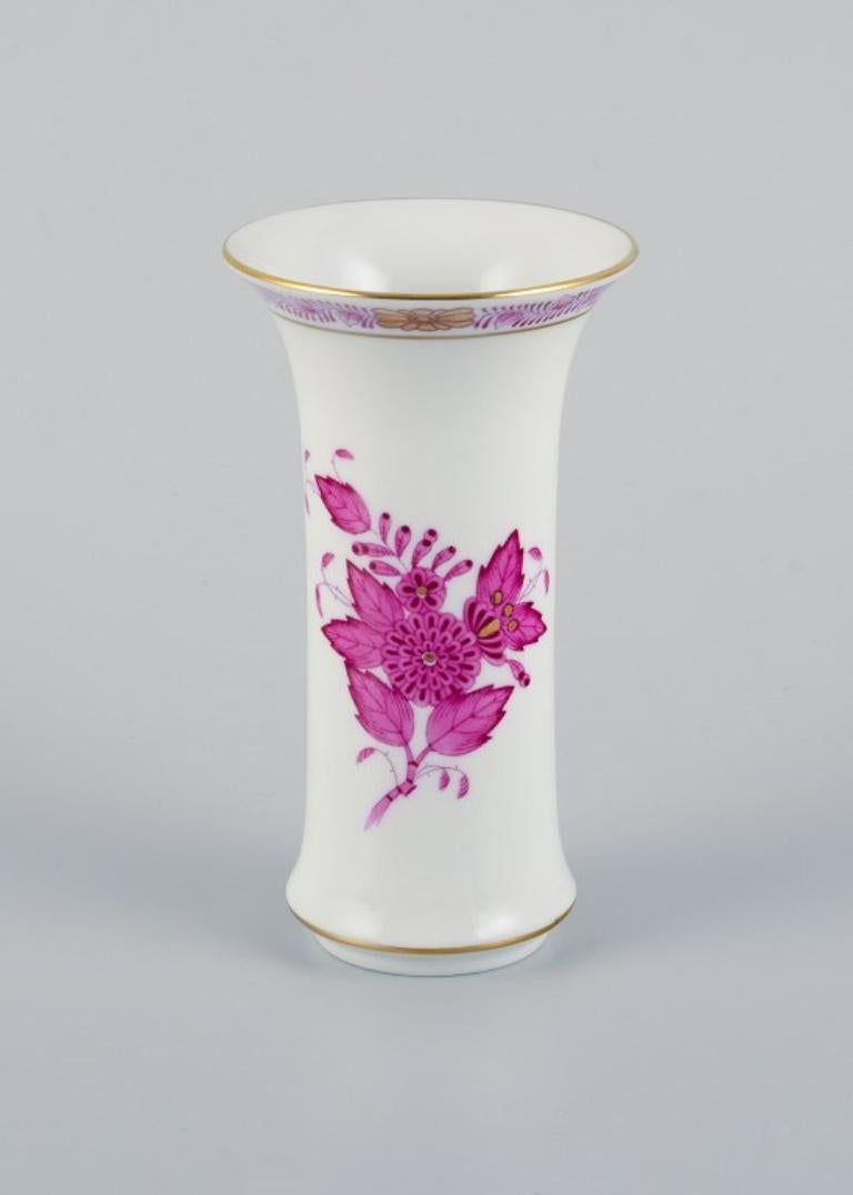 Hungarian Herend, Hungary, Chinese Bouquet Raspberry. Small bowl and vase in porcelain For Sale