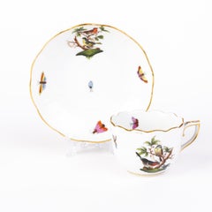 Herend Hungary Fine Porcelain Birds & Butterflies Teacup & Saucer (tasse à thé et soucoupe)