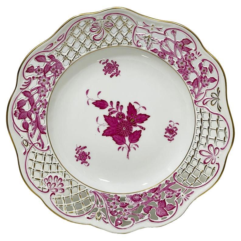 Herend Hungary Porcelain "Apponyi Pink" Wall Decoration Plate For Sale