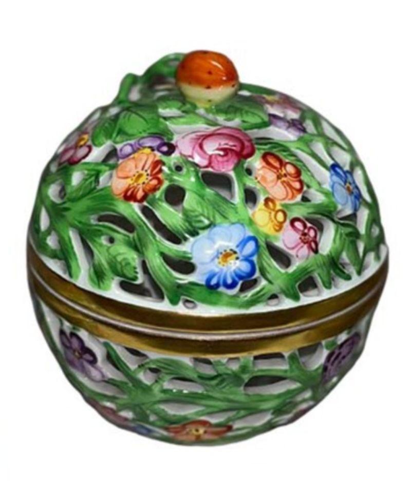 Herend Hungary porcelain box set. Consists of two 