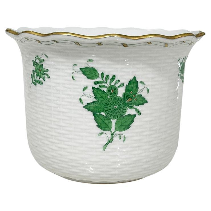 Herend Hungary porcelain "Chinese Bouquet Apponyi Green" Cachepot