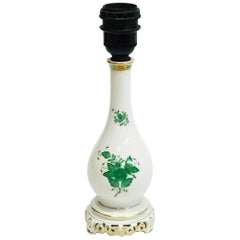 Petite lampe de table "Bouquet Chinois Apponyi Vert" en porcelaine de Hongrie Herend