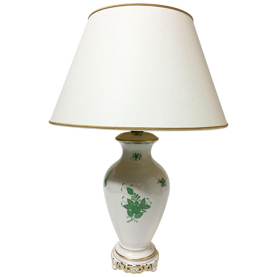 Herend Ungarn Porzellan „Chinesischer Blumenstrauß Apponyi Grün“ Tischlampe