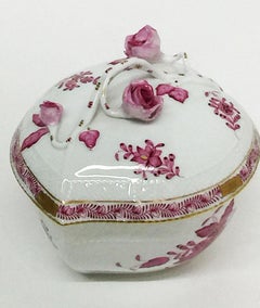 Herend Hungary Porcelain "Chinese Bouquet Raspberry" Box, Dish and Cake Plate