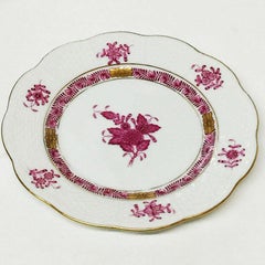 Herend Hungary Porcelain "Chinese Bouquet Raspberry" Round Tray and Small Plates