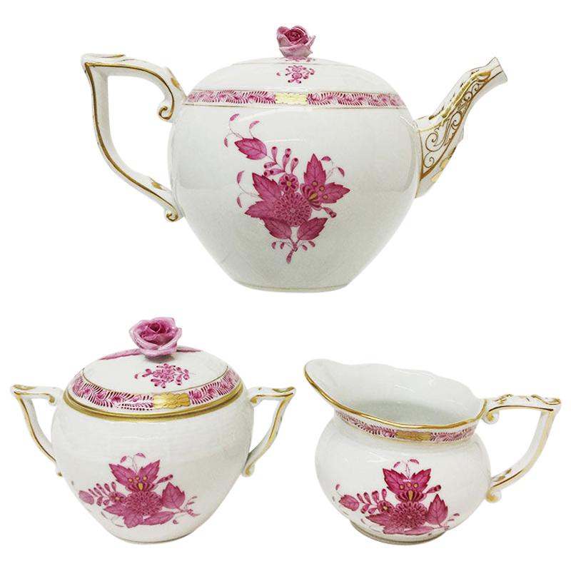 Herend Hungary Porcelain "Chinese Bouquet Raspberry" Tea Pot, Milk and Sugar Pot For Sale