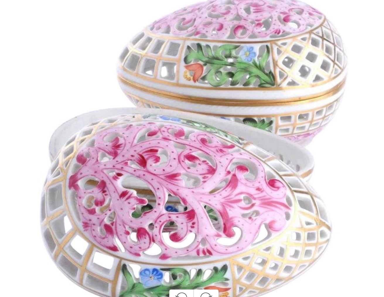 Herend Hungary Porcelain Hand Painted Floral Gilt Pierced Egg-Shaped Box In Good Condition For Sale In Brooklyn, NY