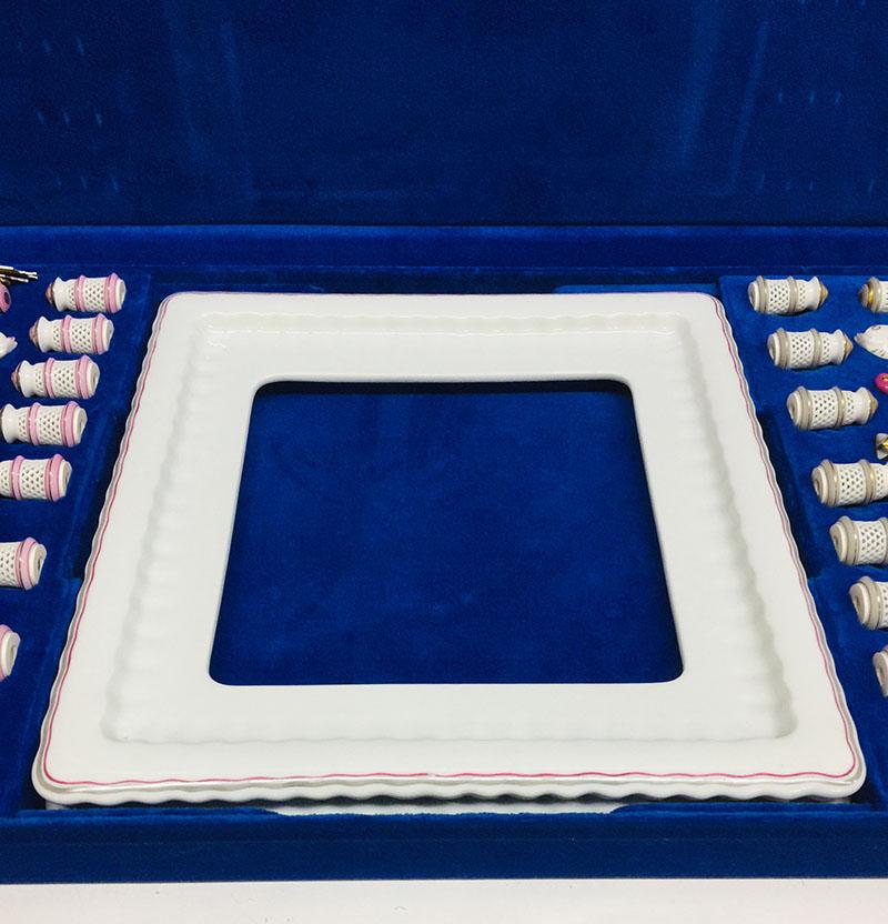 Herend Hungary Porcelain Limited Edition Chess Set 2006 with Board in Blue Case 7