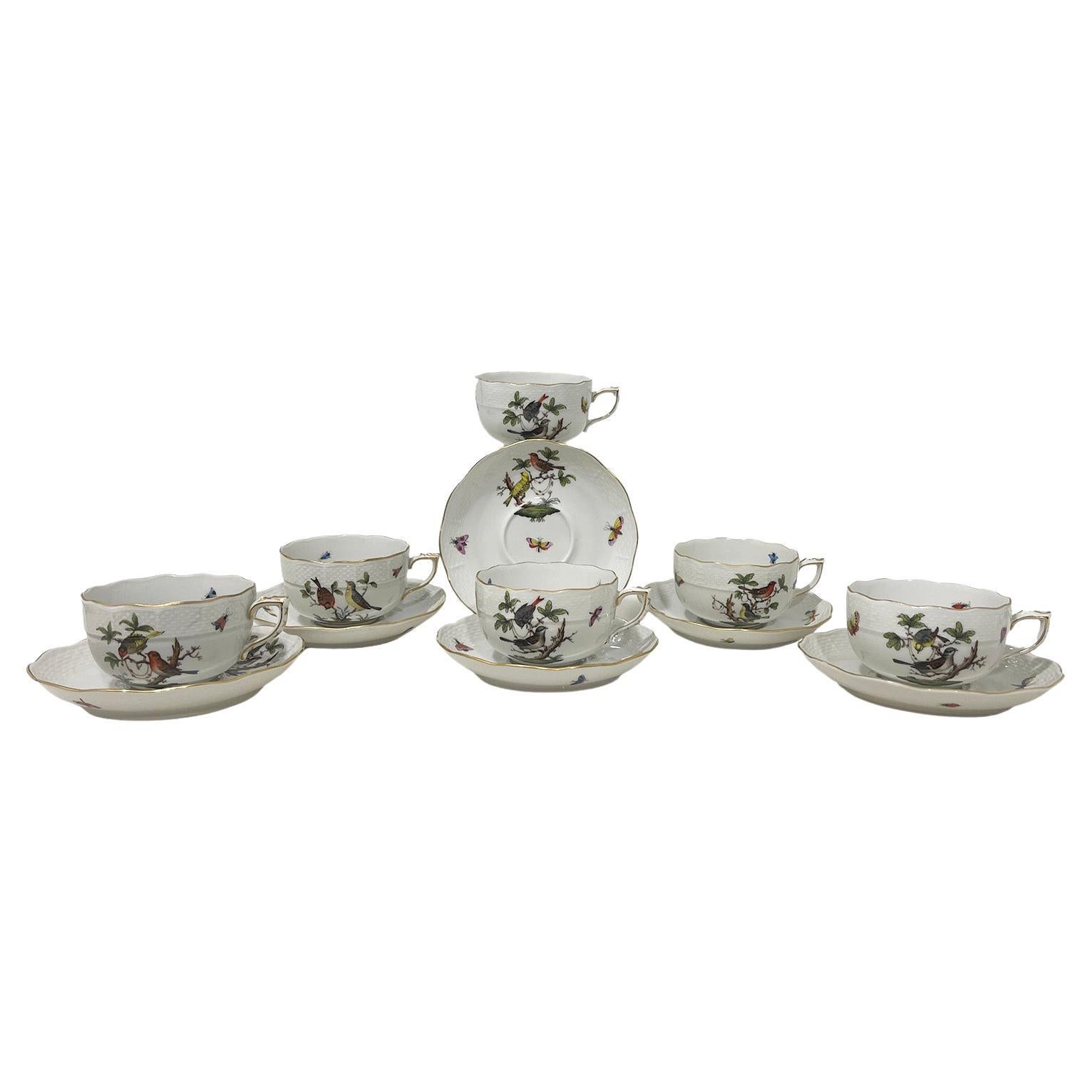 Herend Hungary Porcelain "Rothschild" Cups and saucers For Sale