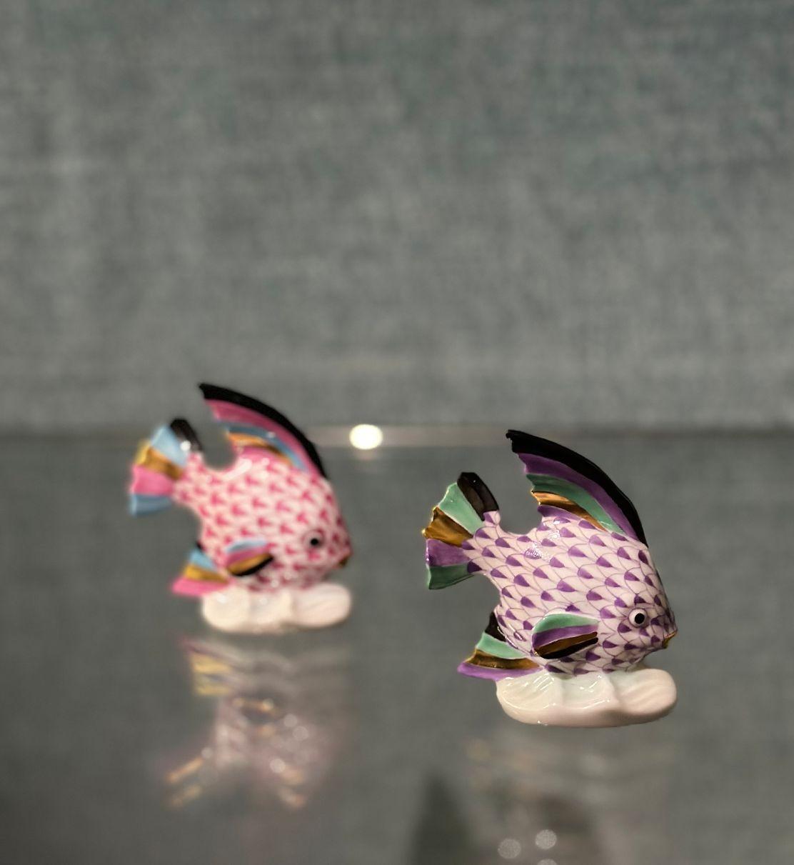 Herend Hungary Porcelain Sea Animal Figurine Set In Good Condition In Los Angeles, CA
