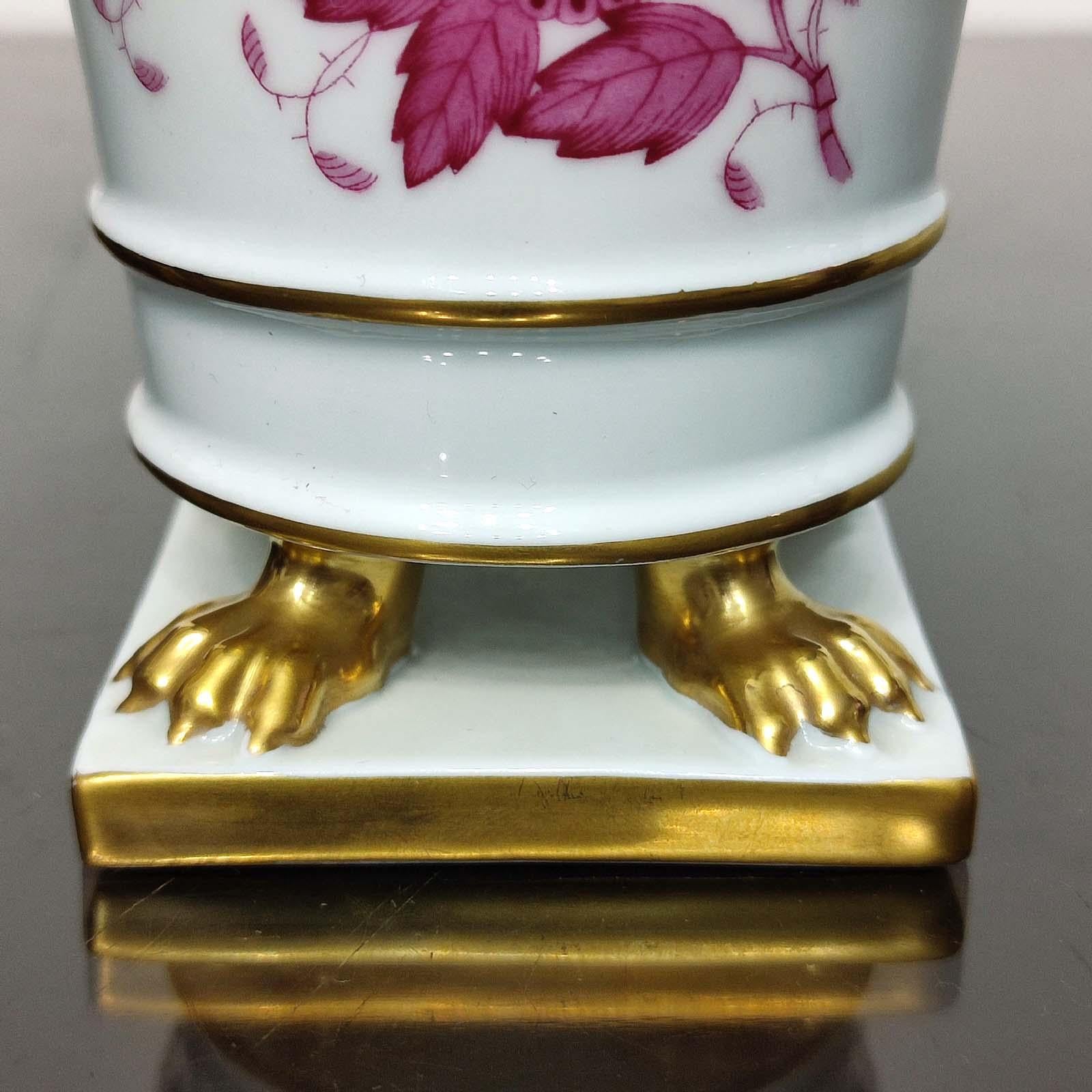 Herend Hungary Porcelain Small Cache Pot Chinese Bouquet Raspberry, Claw Footed 3