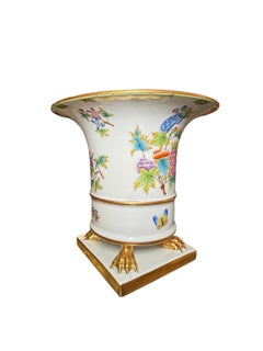 Herend Hungary Queen Victoria Pattern Porcelain Vase