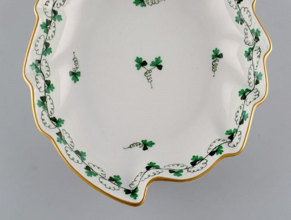 Glazed Herend Leaf-Shaped Bowl in Hand-Painted Porcelain with Gold Decoration For Sale