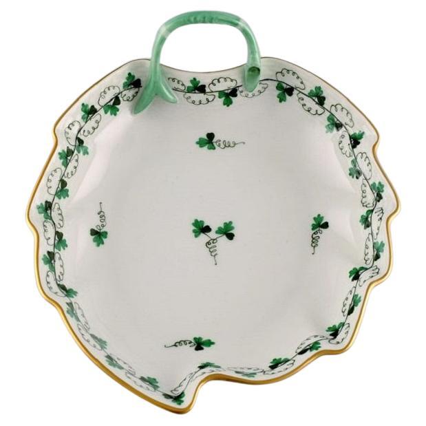 Herend Leaf-Shaped Bowl in Hand-Painted Porcelain with Gold Decoration For Sale