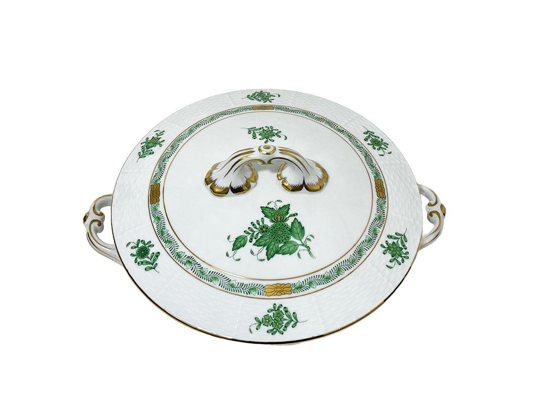 Hongrois Soupière en porcelaine Herend « Bouquet d'Apponyi vert chinois » avec poignées en vente