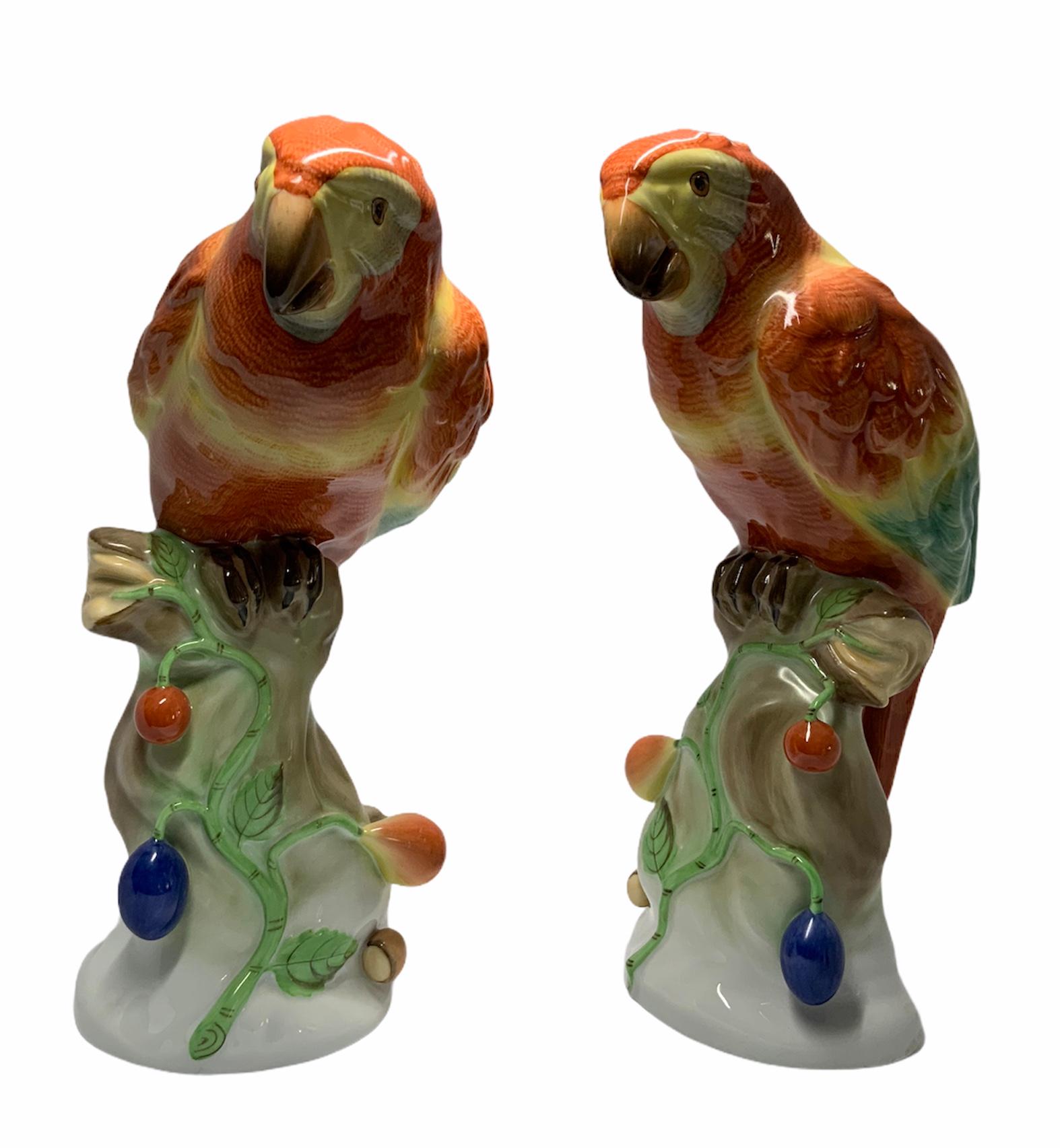 Herend Porcelain Pair of Parrots Figurines 5