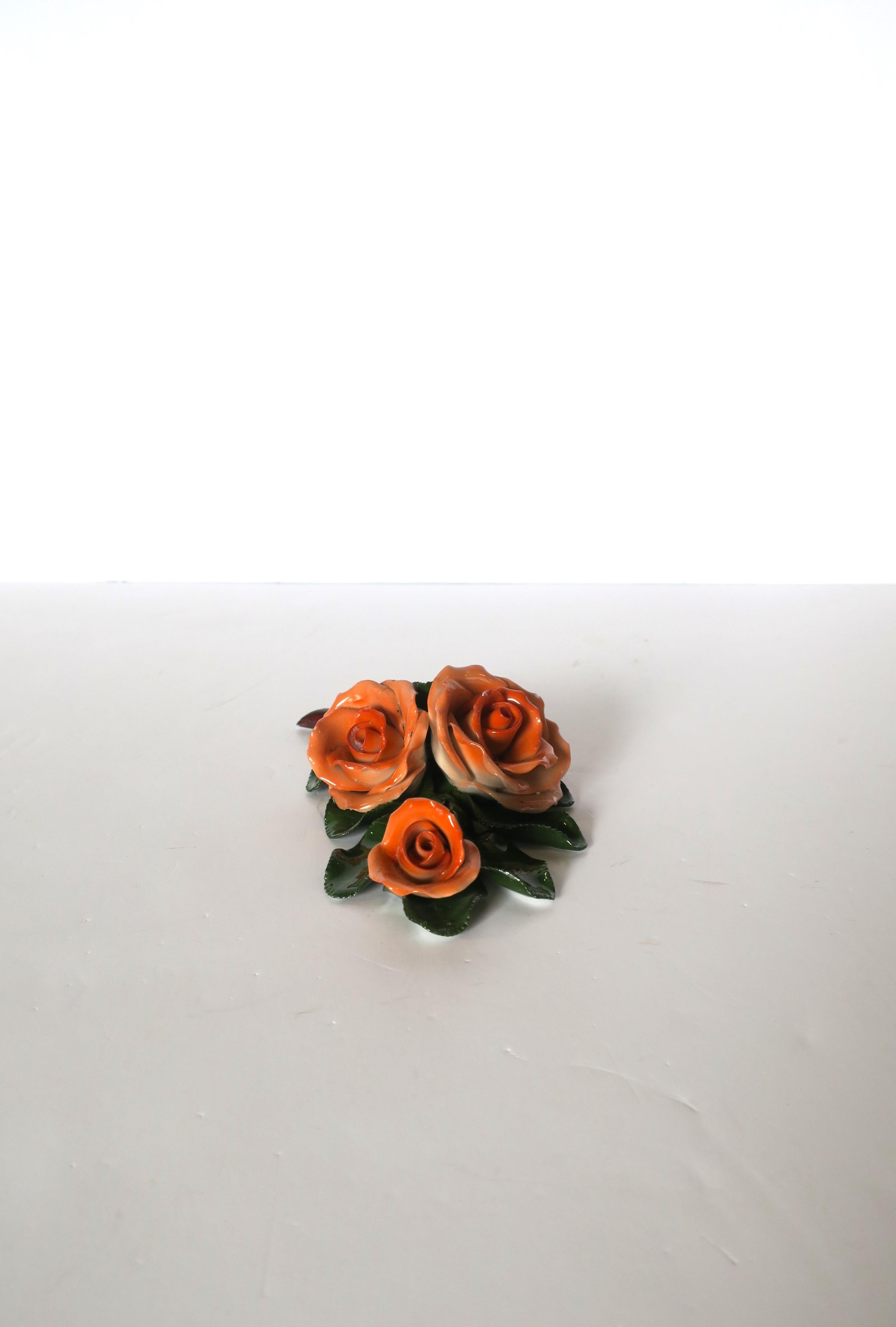 Smaltato Rose di porcellana Herend in vendita