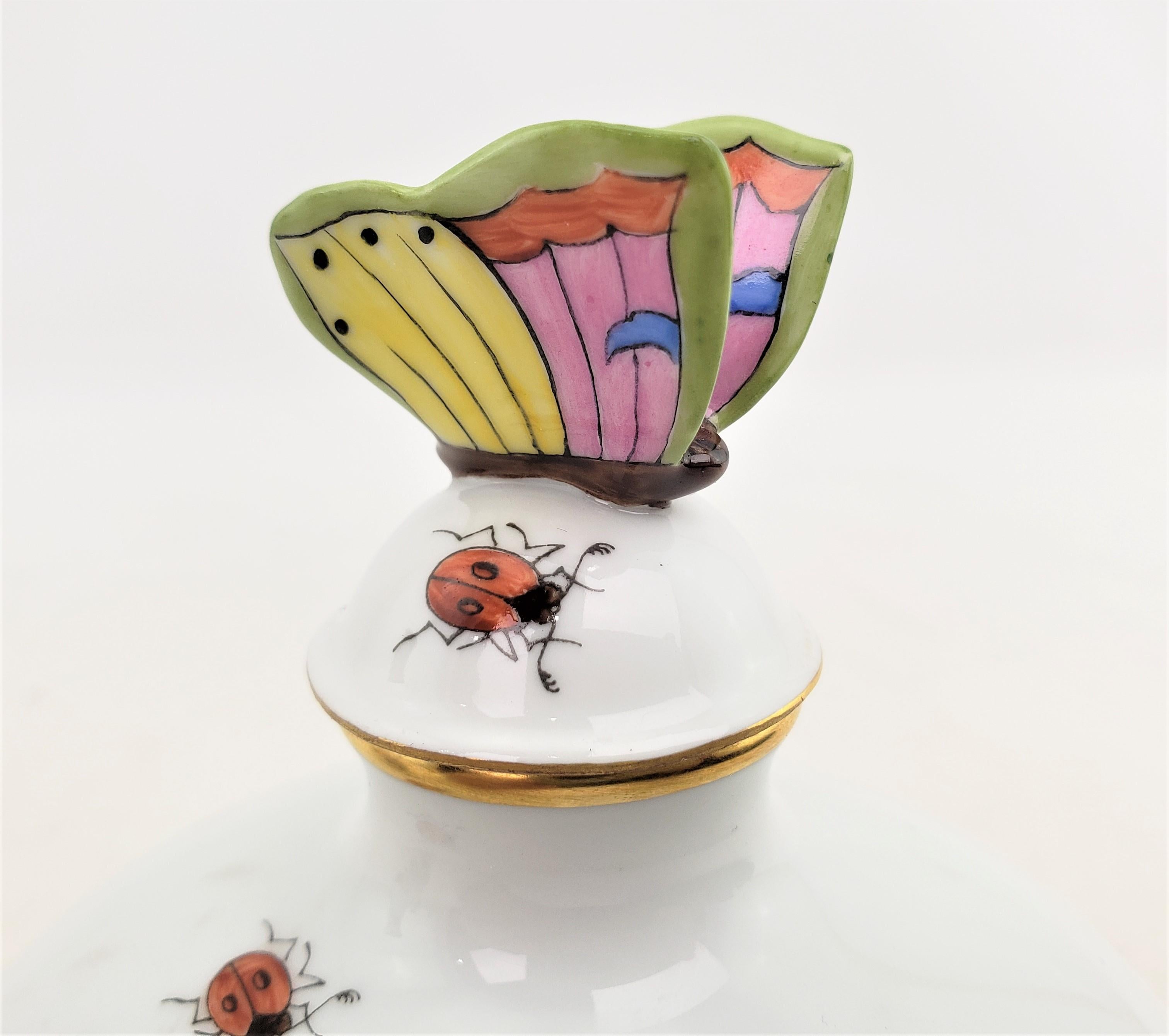 Herend Porcelaine Rothschild Oiseaux Bouteille de parfum et Vase Reine Victoria en vente 5