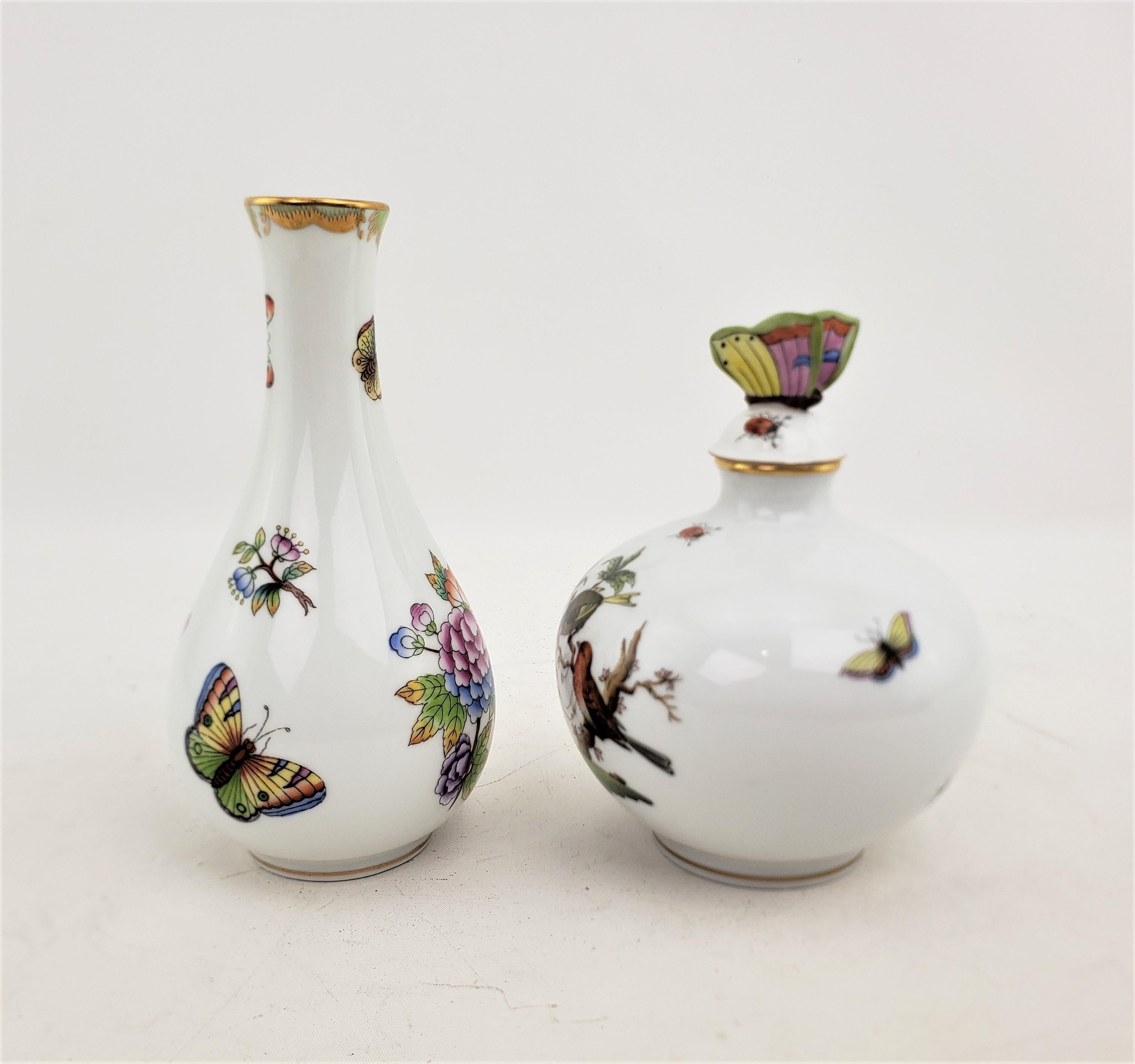 Victorian Herend Porcelain Rothschild Birds Perfume Bottle & Queen Victoria Vase Pairing For Sale