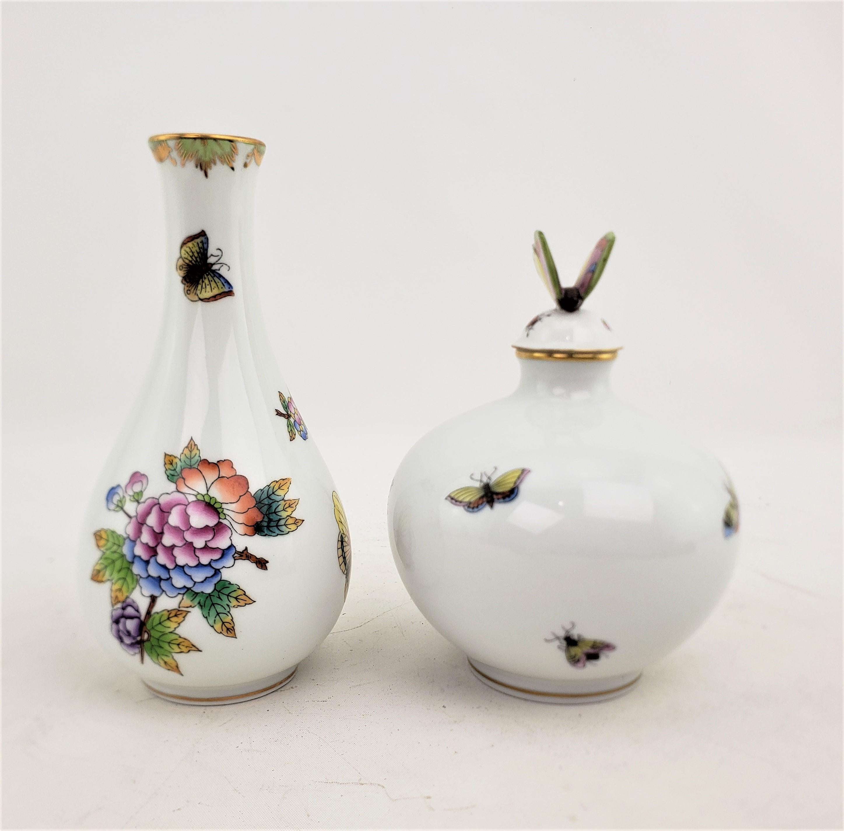 Hungarian Herend Porcelain Rothschild Birds Perfume Bottle & Queen Victoria Vase Pairing For Sale