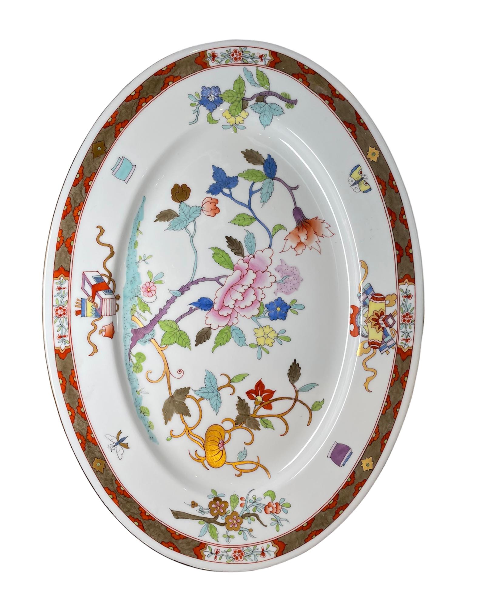 large soup tureen