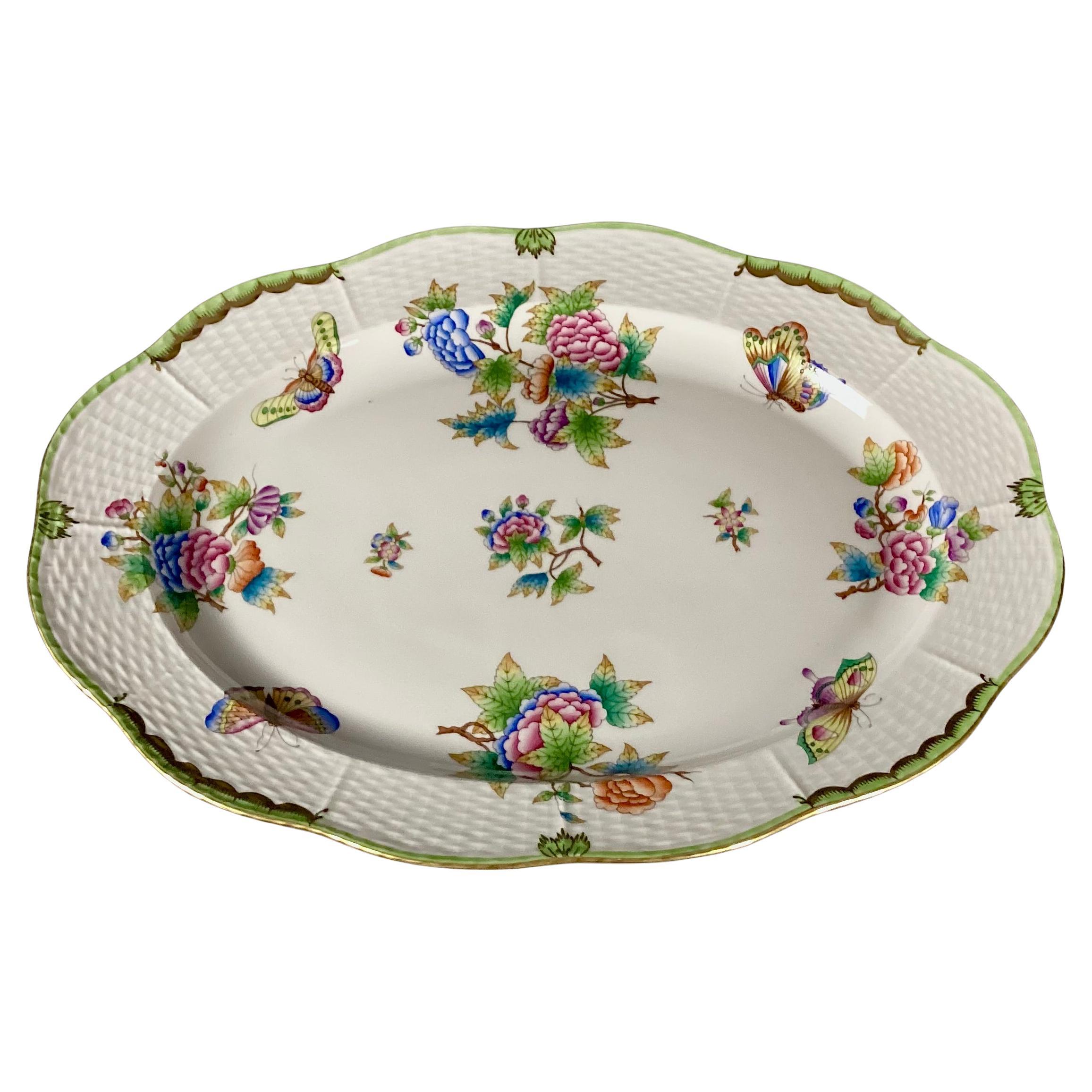 Plato oval grande Herend Reina Victoria
