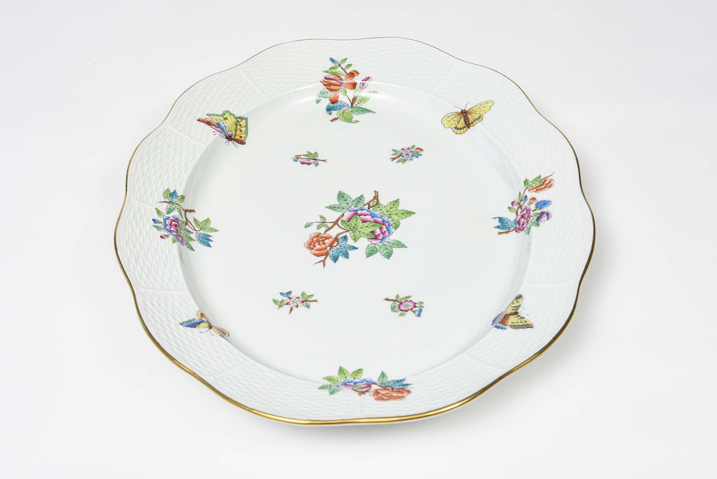 20th Century Herend Queen Victoria Older Oval Serving Dish Platter