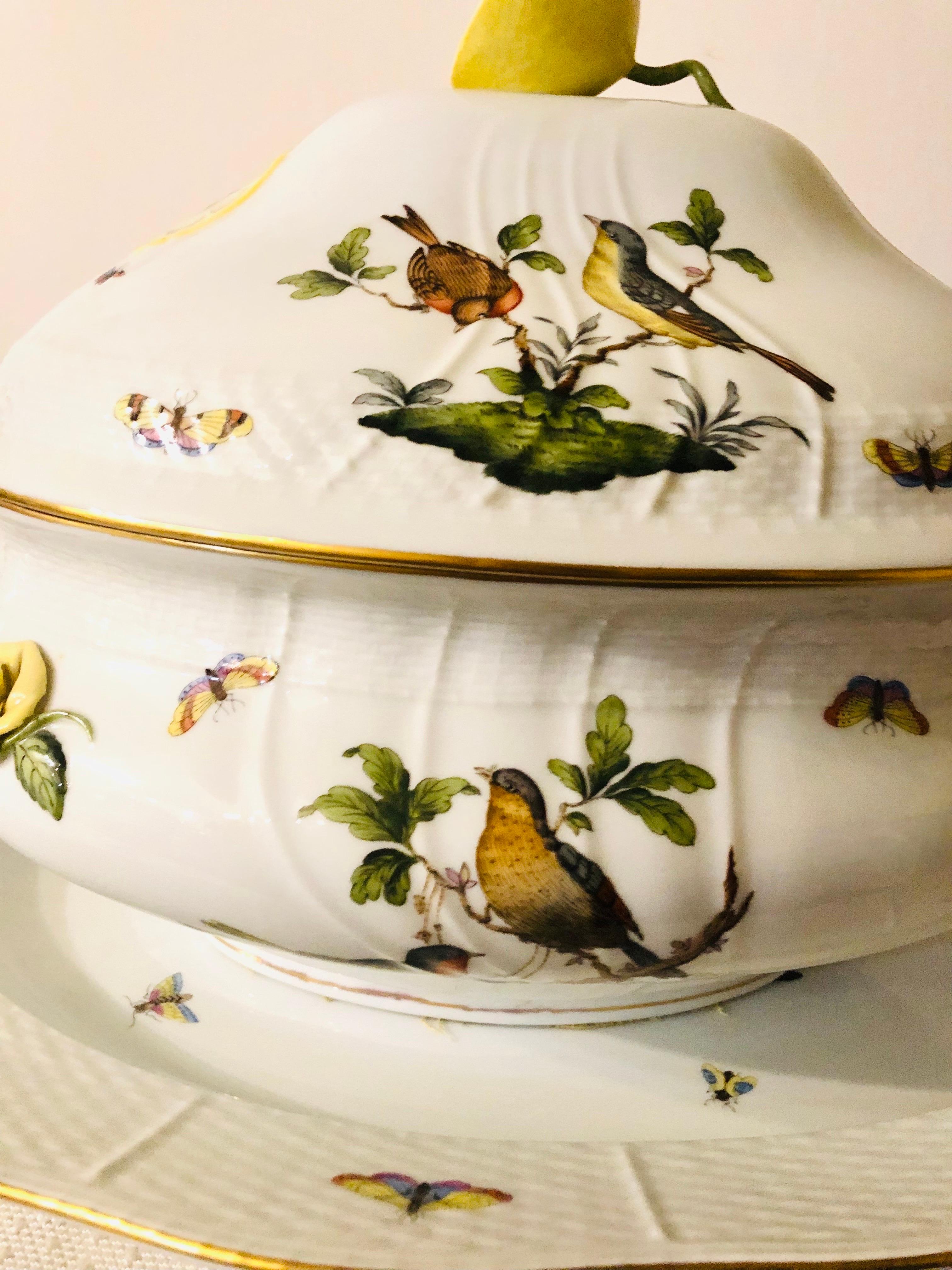 Sopera Herend Rothschild Bird de gran tamaño con asa de limón y bandeja grande 2