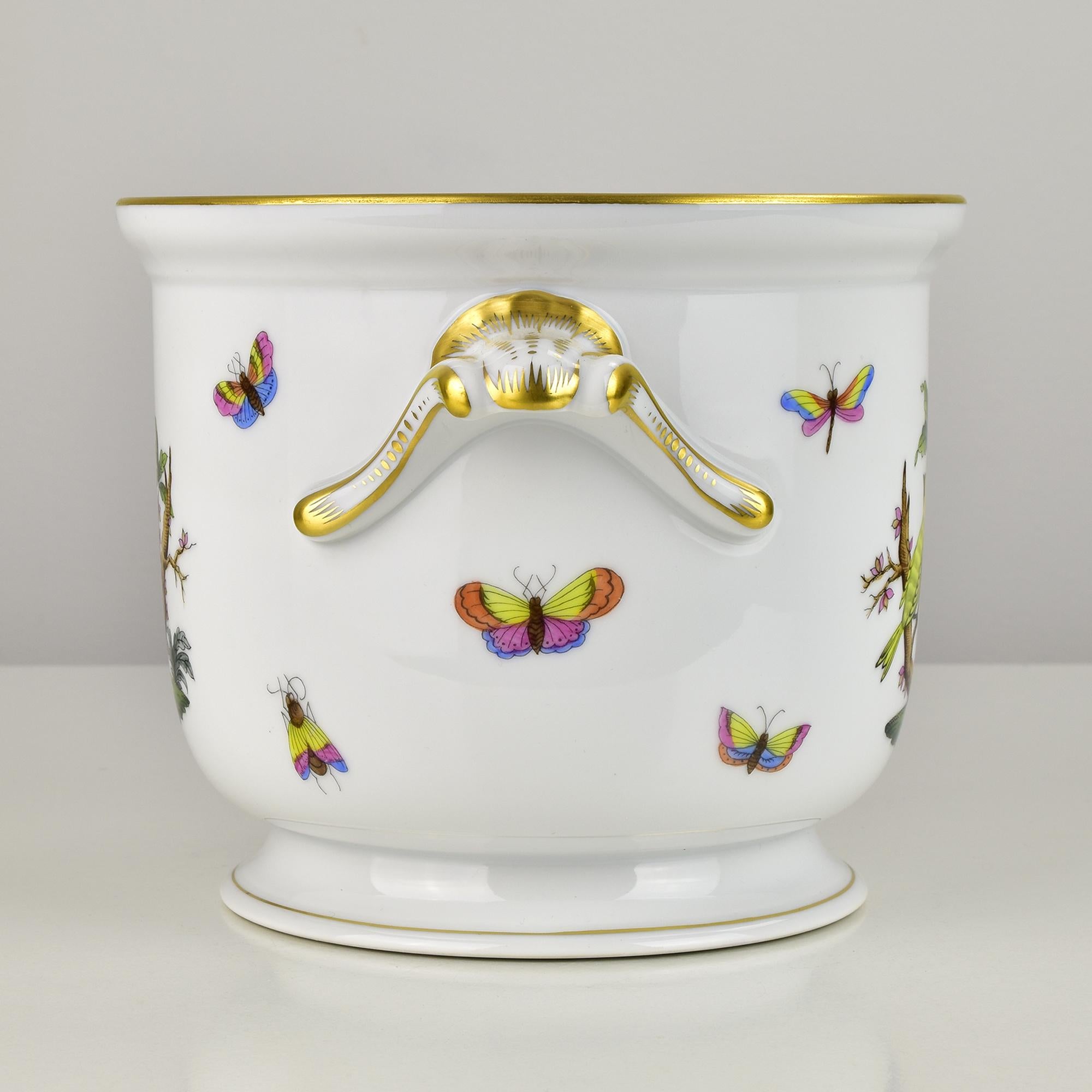 Glazed Herend Rothschild Bird Porcelain Cachepot with Gilded Handles and Butterflies For Sale