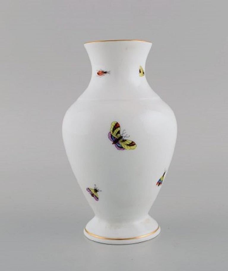 Herend Rothschild Bird Porcelain Vase with HandPainted Birds and