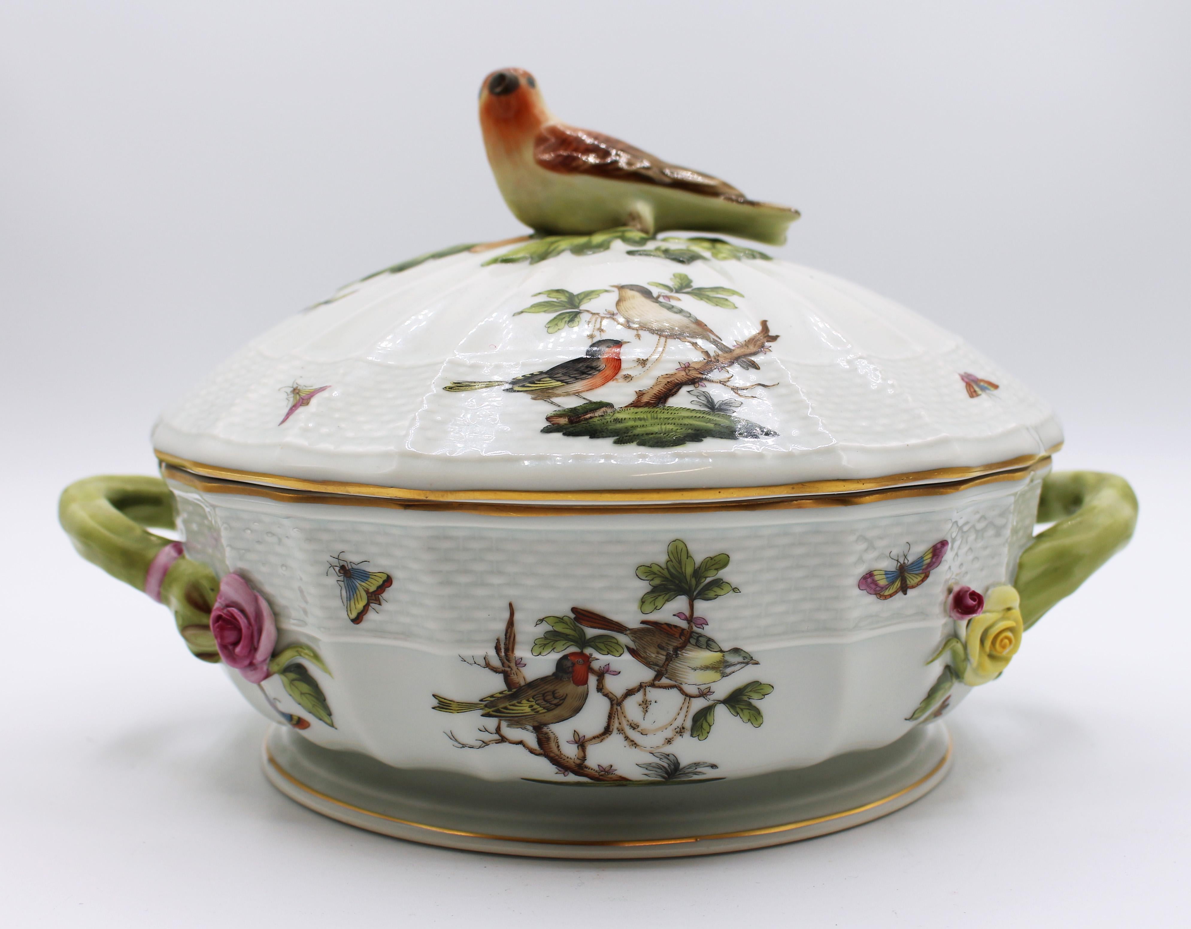 Vintage Herend Rothschild Bird large covered vegetable dish. Hand painted with three dimensional flowers & bird finial. Marked: Herend Hungary Handpainted 1090/RO. 11 1/2