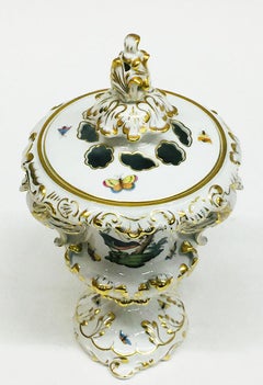 Herend "Rothschild" Lidded Vase with Swan Handles