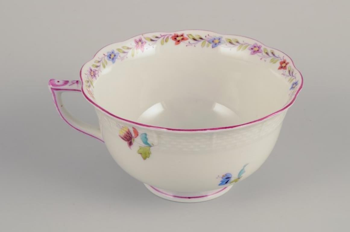 Herend, tres pares de tazas de té grandes de porcelana. en Excelente estado para la venta en Copenhagen, DK