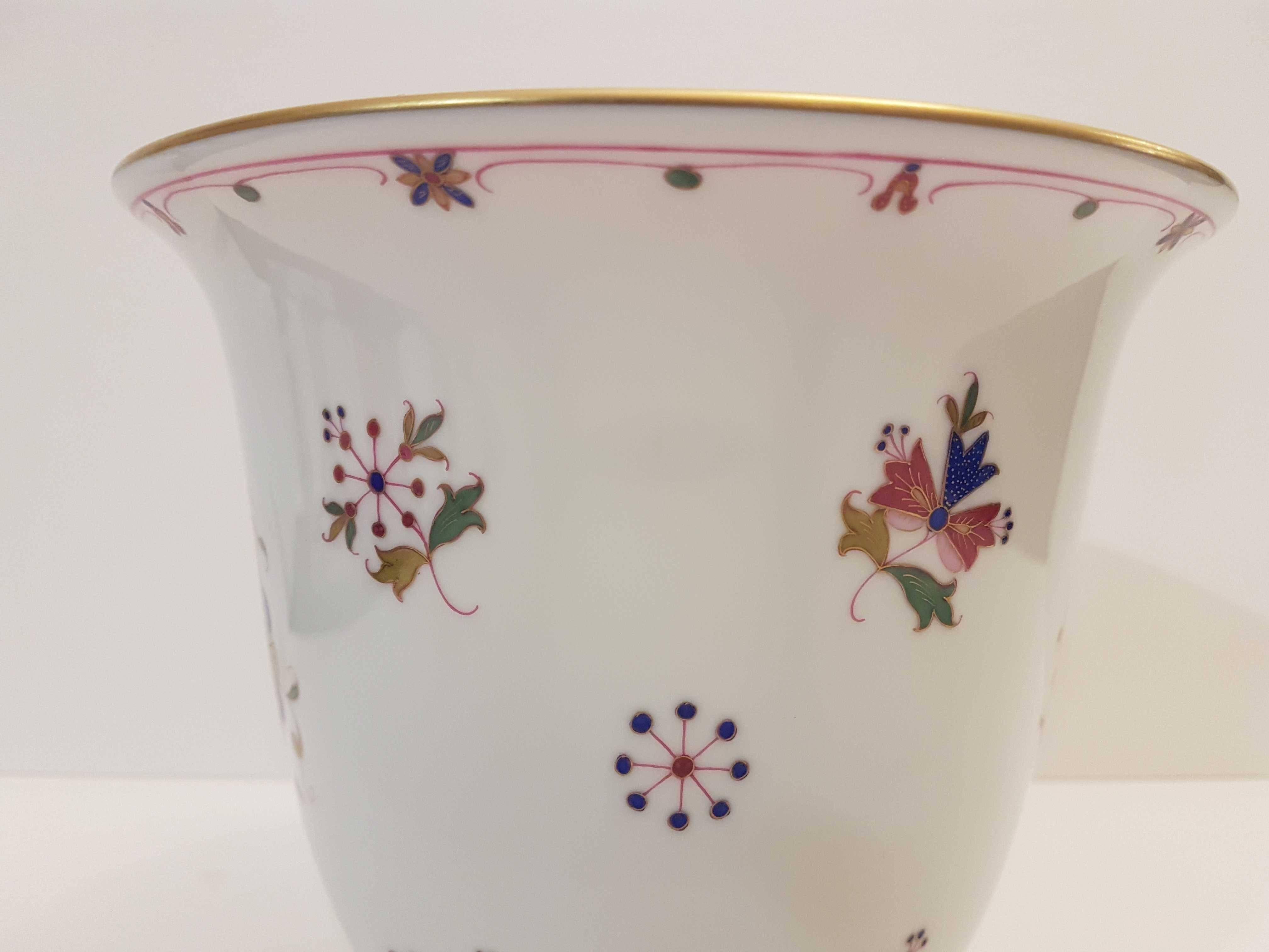 herend hungary hand painted porcelain vase