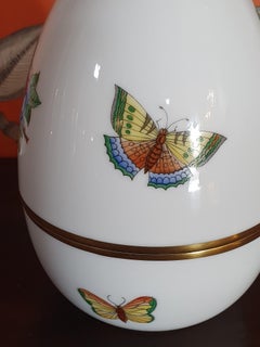 Herend "Victoria" Hand Painted Porcelain Egg Box, Hungary, 2021, New