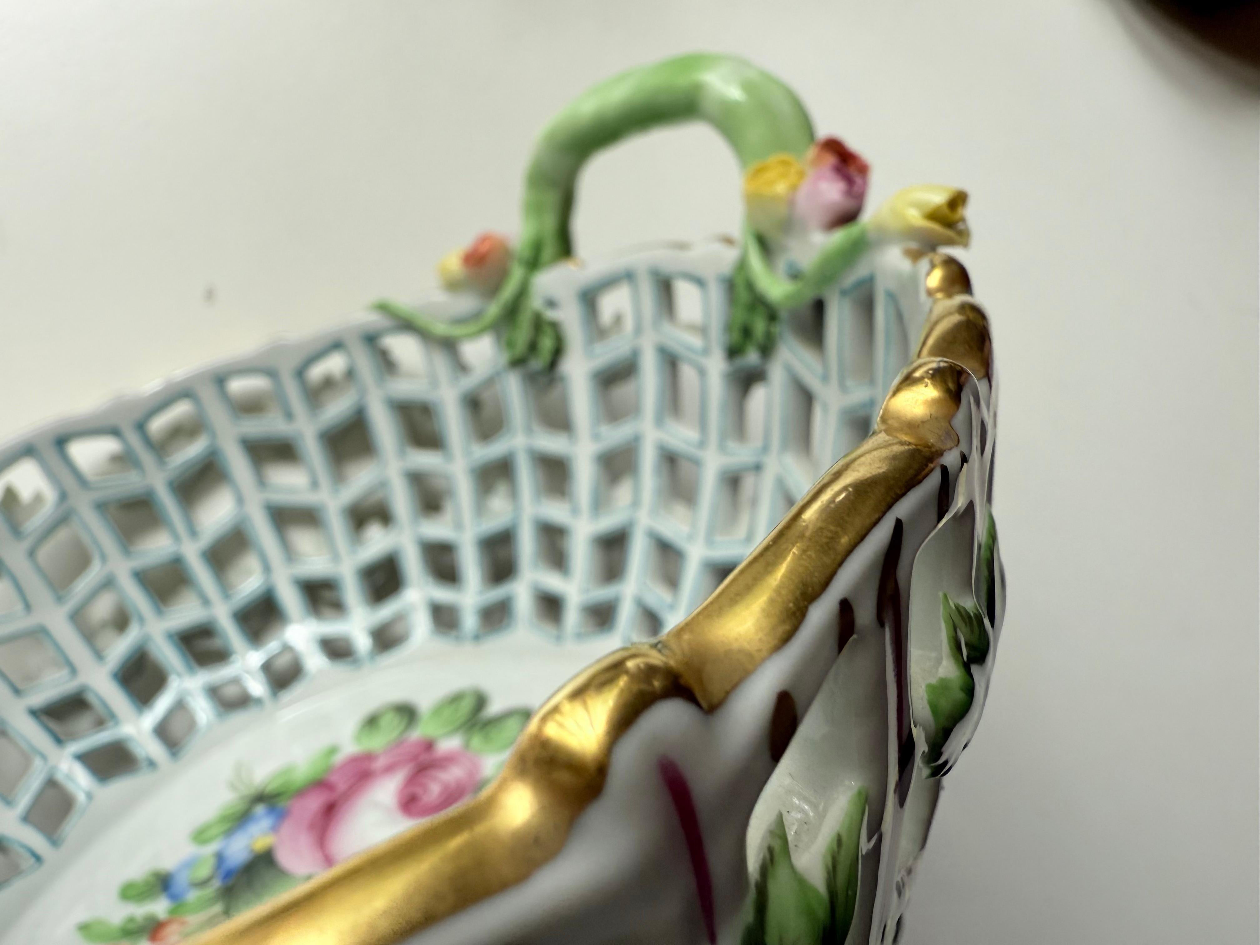 Porcelain Herend vintage porcelain Bunch of tulip big  basket with handle For Sale