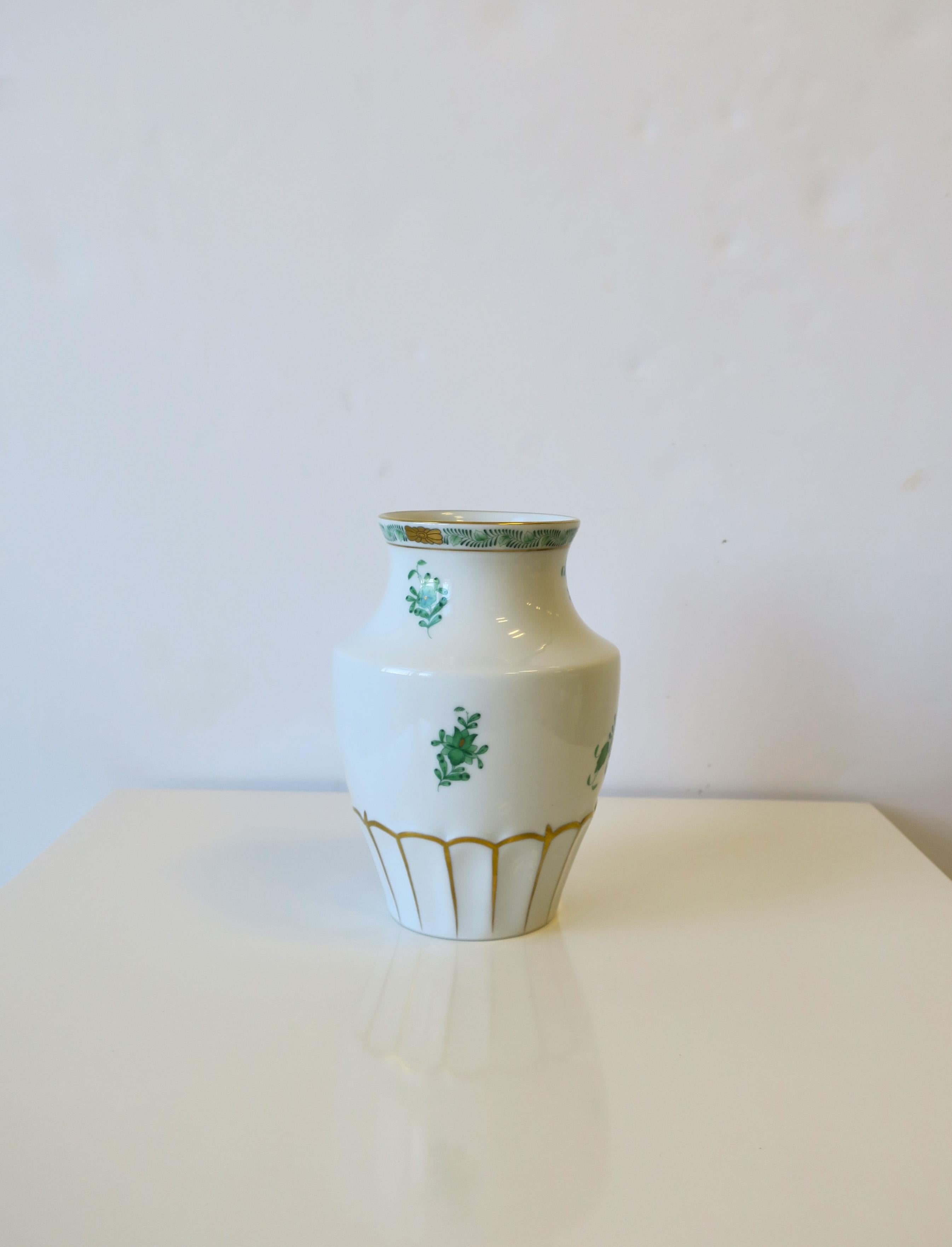 Herend White Porcelain Vase with Green and Gold Design 6